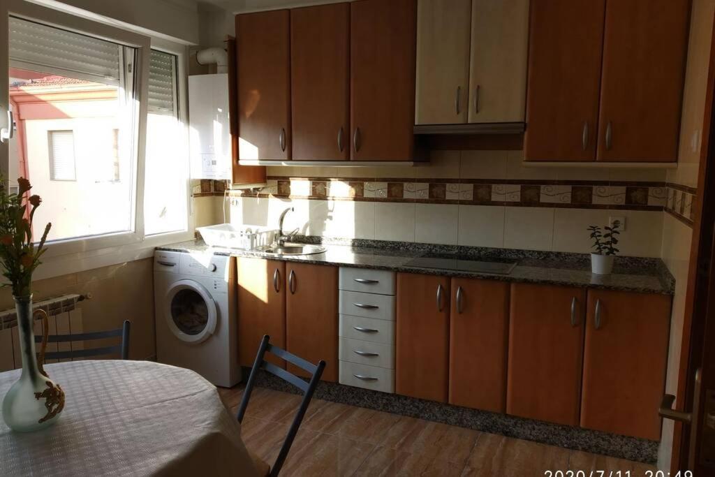 Piso Cerca De Playa Samil Appartement Comarca de Comarca de Vigo Buitenkant foto