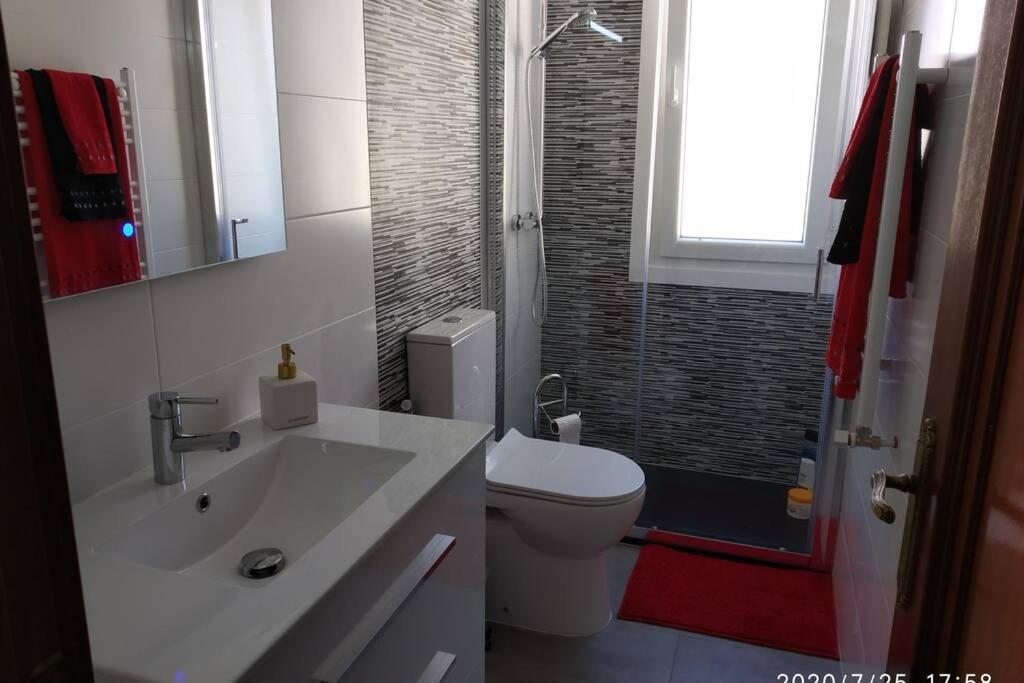 Piso Cerca De Playa Samil Appartement Comarca de Comarca de Vigo Buitenkant foto